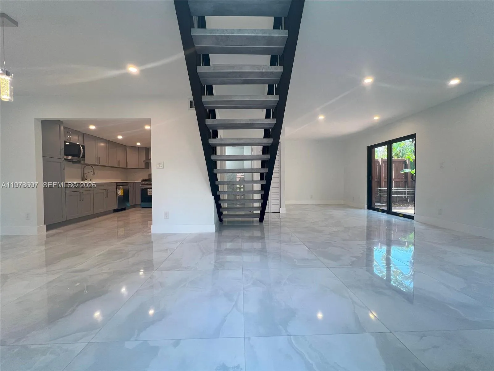 6435 Sw 116th Pl H, Miami, Florida 33173, Miami, Florida 33173, 2 Bedrooms Bedrooms, ,2 BathroomsBathrooms,Residential Lease,For Rent,6435 Sw 116th Pl H, Miami, Florida 33173,A11978697