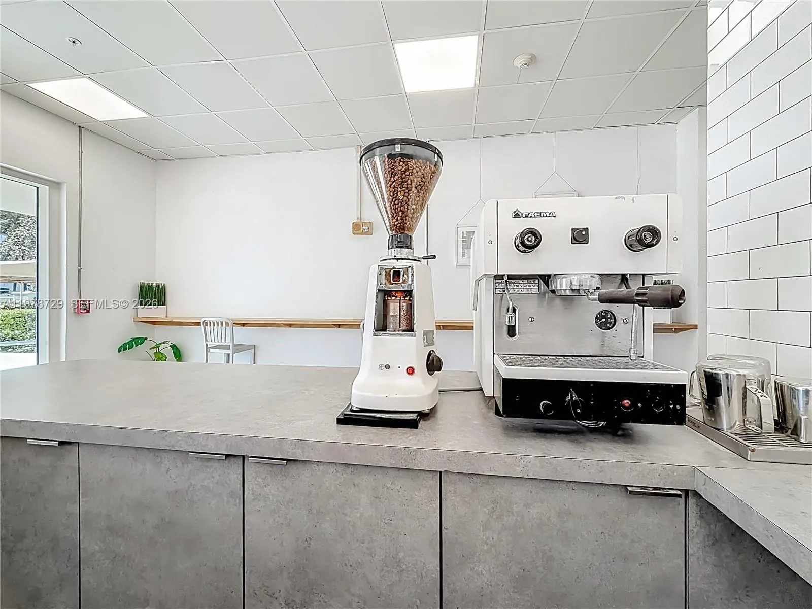 3505 S Ocean Dr, Hollywood, Florida 33019, Hollywood, Florida 33019, ,Business Opportunity,For Sale,3505 S Ocean Dr, Hollywood, Florida 33019,A11978729