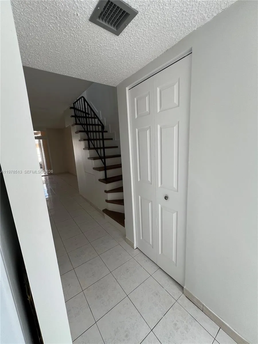 1165 W 38th Ter 35, Hialeah, Florida 33012, Hialeah, Florida 33012, 2 Bedrooms Bedrooms, ,1 BathroomBathrooms,Residential Lease,For Rent,1165 W 38th Ter 35, Hialeah, Florida 33012,A11978513