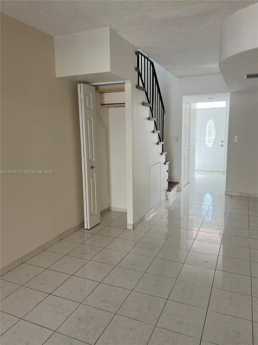 1165 W 38th Ter 35, Hialeah, Florida 33012, Hialeah, Florida 33012, 2 Bedrooms Bedrooms, ,1 BathroomBathrooms,Residential Lease,For Rent,1165 W 38th Ter 35, Hialeah, Florida 33012,A11978513