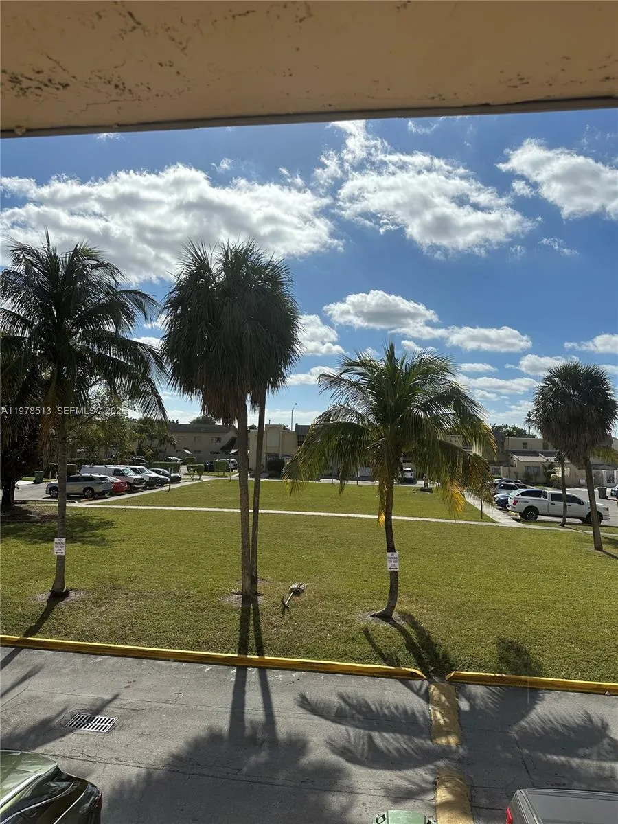 1165 W 38th Ter 35, Hialeah, Florida 33012, Hialeah, Florida 33012, 2 Bedrooms Bedrooms, ,1 BathroomBathrooms,Residential Lease,For Rent,1165 W 38th Ter 35, Hialeah, Florida 33012,A11978513