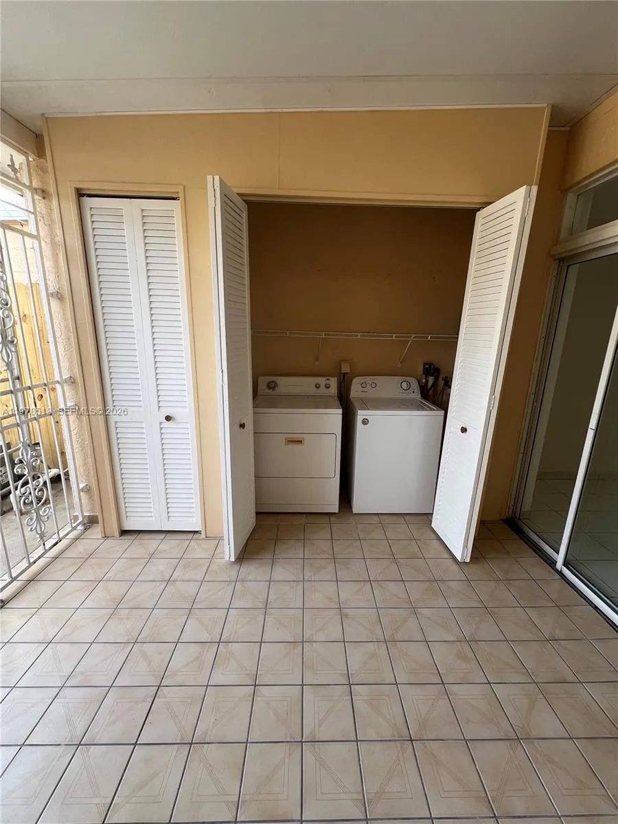 1165 W 38th Ter 35, Hialeah, Florida 33012, Hialeah, Florida 33012, 2 Bedrooms Bedrooms, ,1 BathroomBathrooms,Residential Lease,For Rent,1165 W 38th Ter 35, Hialeah, Florida 33012,A11978513
