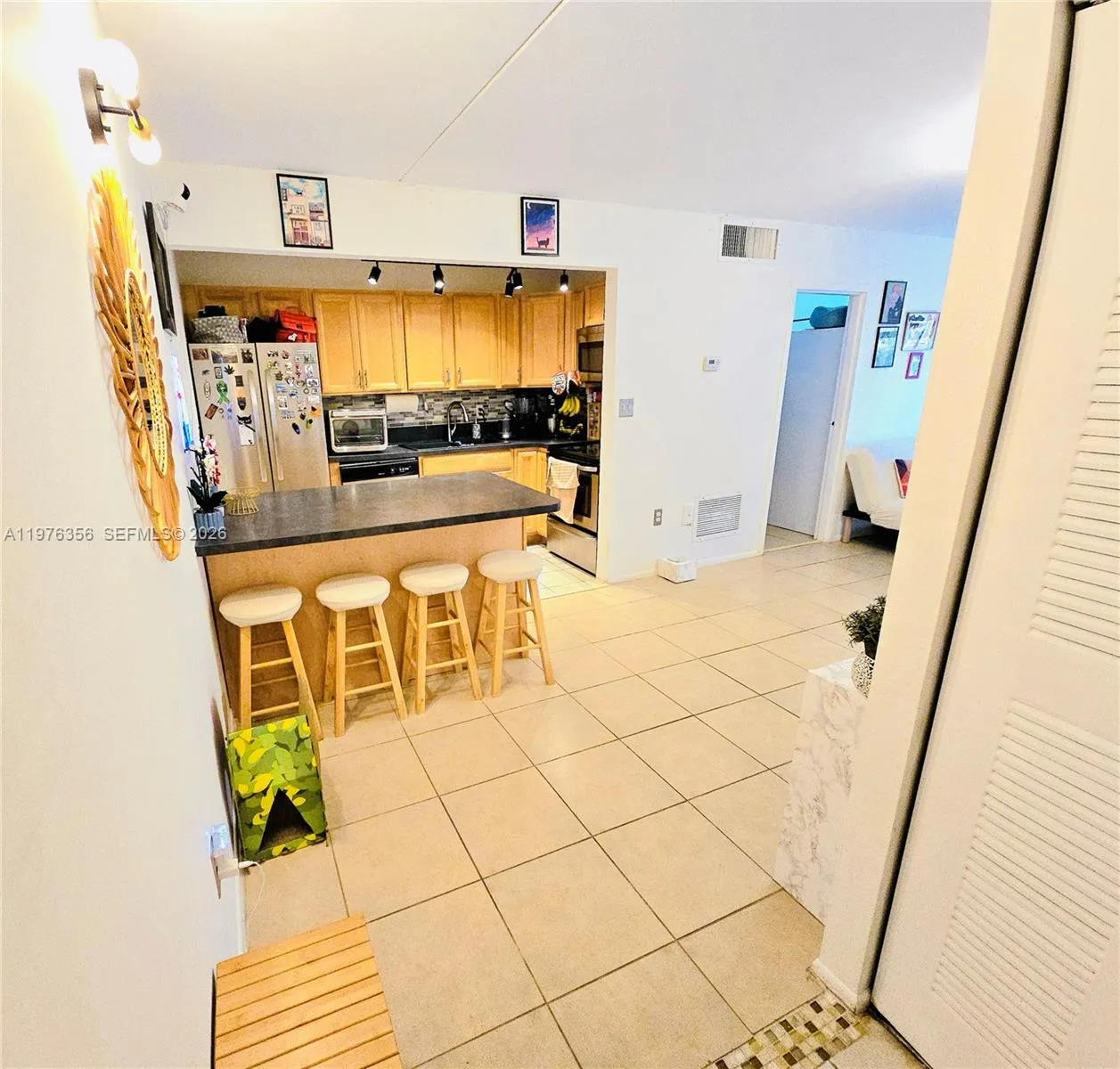 5767 Washington St F2, Hollywood, Florida 33023, Hollywood, Florida 33023, 1 Bedroom Bedrooms, ,1 BathroomBathrooms,Residential,For Sale,5767 Washington St F2, Hollywood, Florida 33023,A11976356