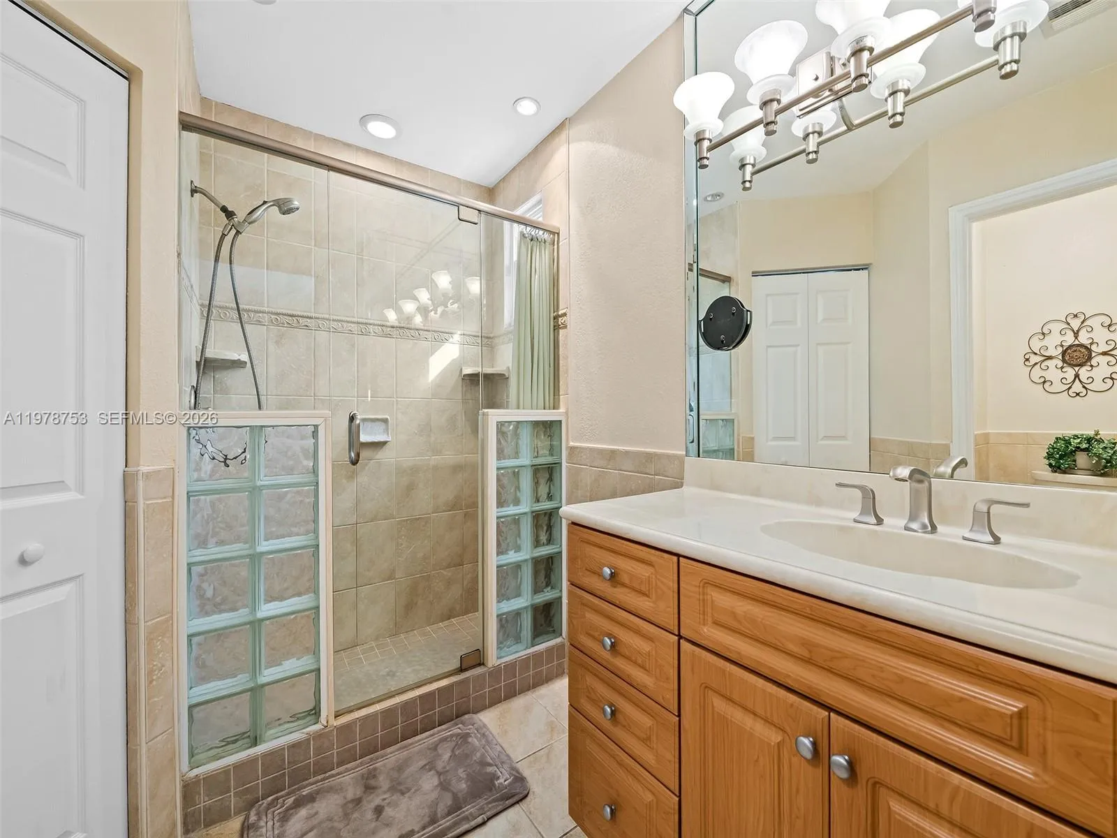 1214 Nw 126th Ave, Sunrise, Florida 33323, Sunrise, Florida 33323, 3 Bedrooms Bedrooms, ,2 BathroomsBathrooms,Residential,For Sale,1214 Nw 126th Ave, Sunrise, Florida 33323,A11978753
