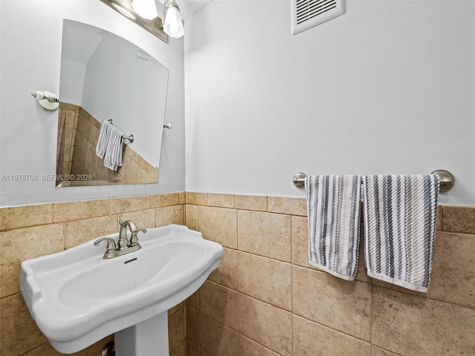 1214 Nw 126th Ave, Sunrise, Florida 33323, Sunrise, Florida 33323, 3 Bedrooms Bedrooms, ,2 BathroomsBathrooms,Residential,For Sale,1214 Nw 126th Ave, Sunrise, Florida 33323,A11978753