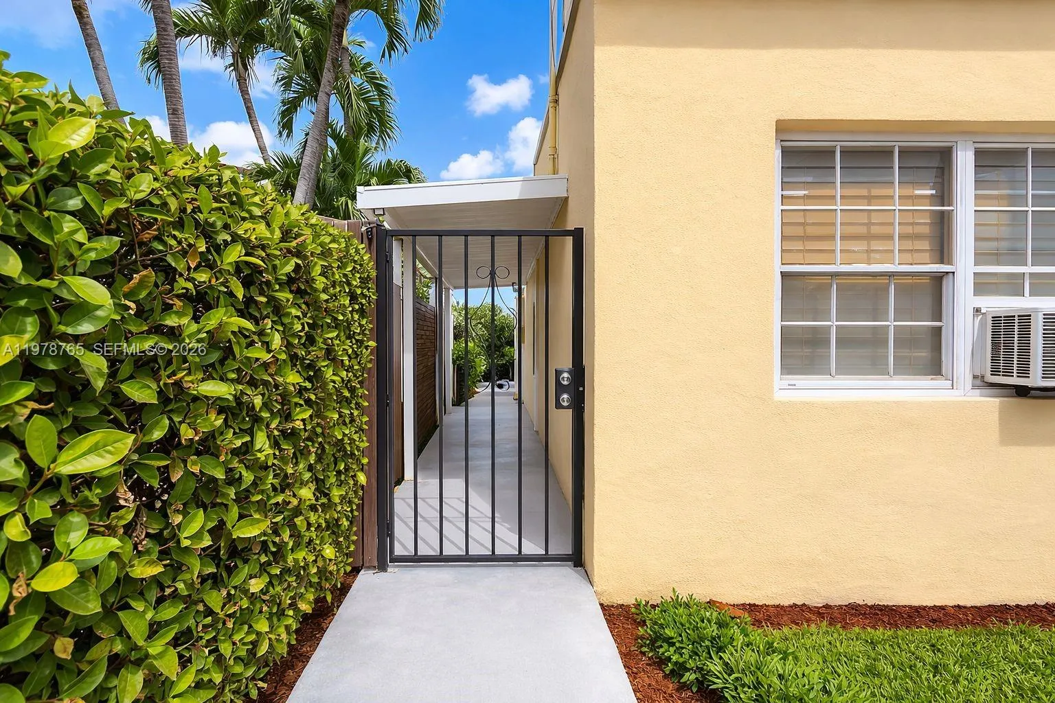 2227 Sw 2nd Ter 2227, Miami, Florida 33135, Miami, Florida 33135, 1 Bedroom Bedrooms, ,1 BathroomBathrooms,Residential Lease,For Rent,2227 Sw 2nd Ter 2227, Miami, Florida 33135,A11978765