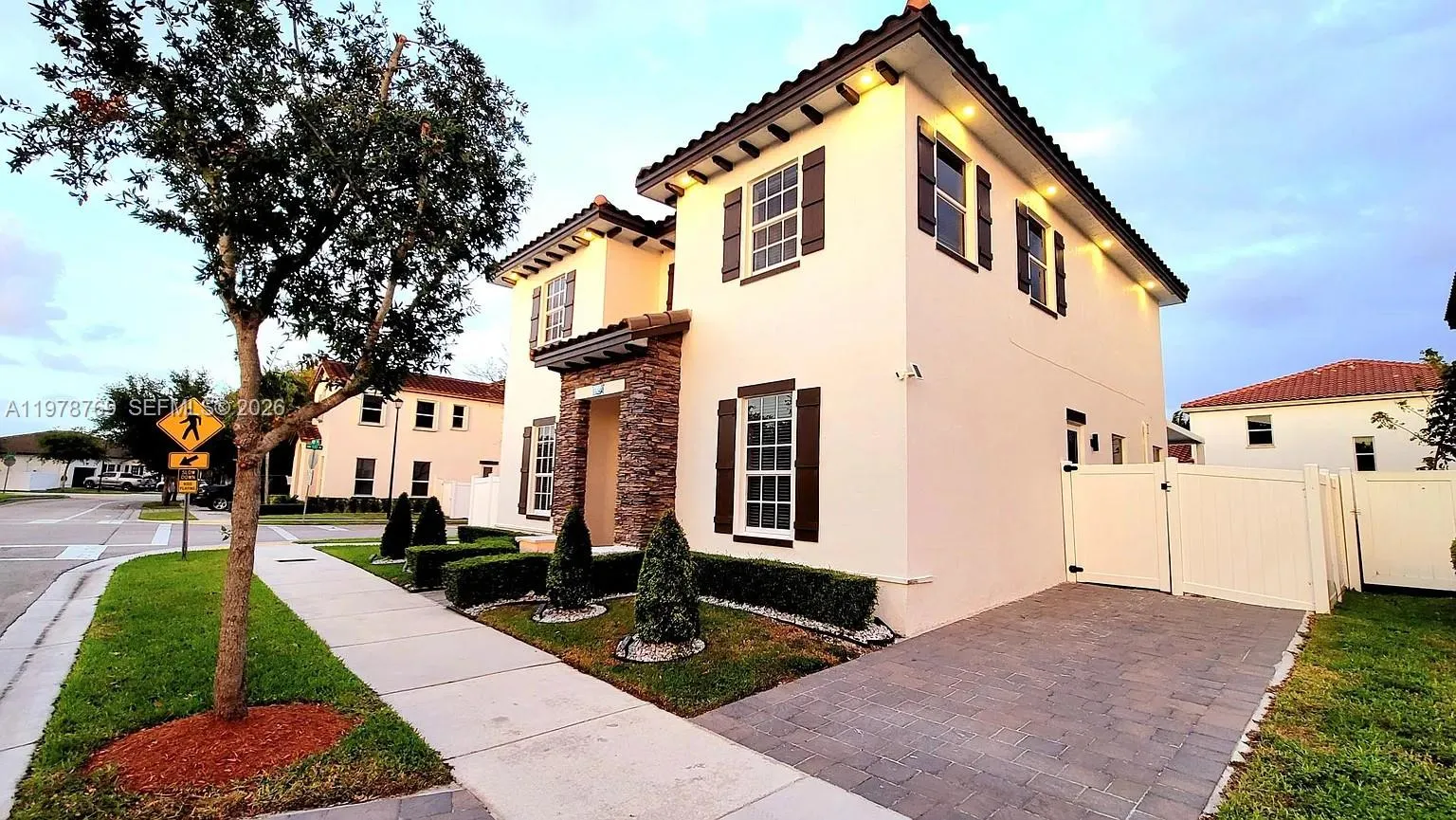 17070 Sw 91st St, Miami, Florida 33196, Miami, Florida 33196, 4 Bedrooms Bedrooms, ,3 BathroomsBathrooms,Residential Lease,For Rent,17070 Sw 91st St, Miami, Florida 33196,A11978769