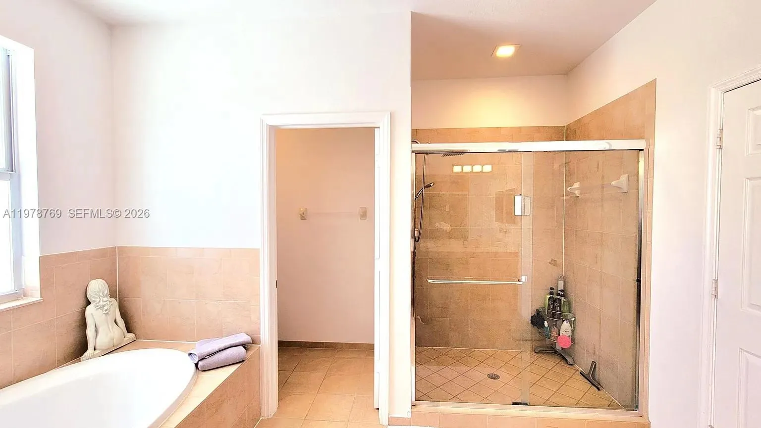 17070 Sw 91st St, Miami, Florida 33196, Miami, Florida 33196, 4 Bedrooms Bedrooms, ,3 BathroomsBathrooms,Residential Lease,For Rent,17070 Sw 91st St, Miami, Florida 33196,A11978769