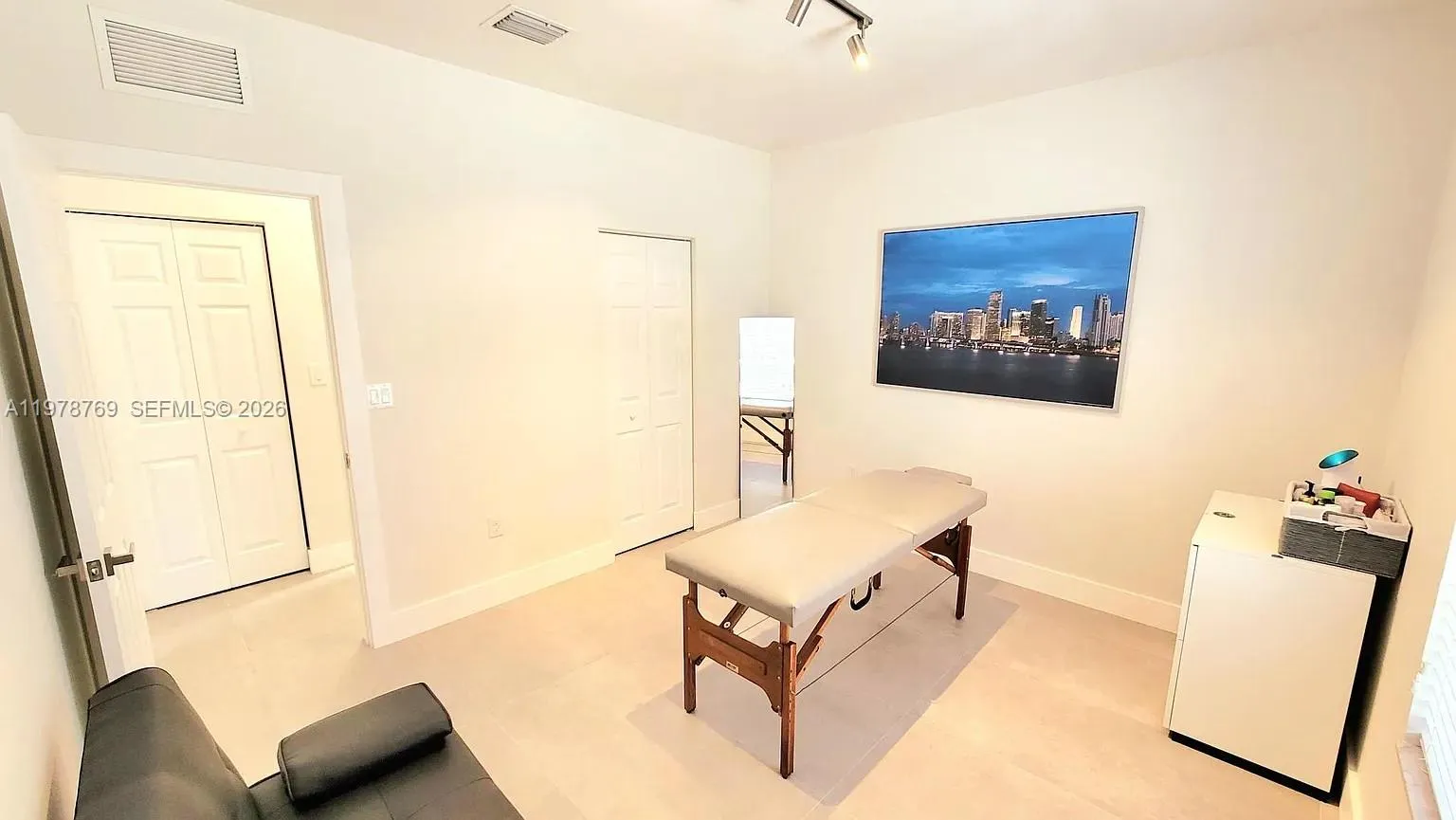 17070 Sw 91st St, Miami, Florida 33196, Miami, Florida 33196, 4 Bedrooms Bedrooms, ,3 BathroomsBathrooms,Residential Lease,For Rent,17070 Sw 91st St, Miami, Florida 33196,A11978769