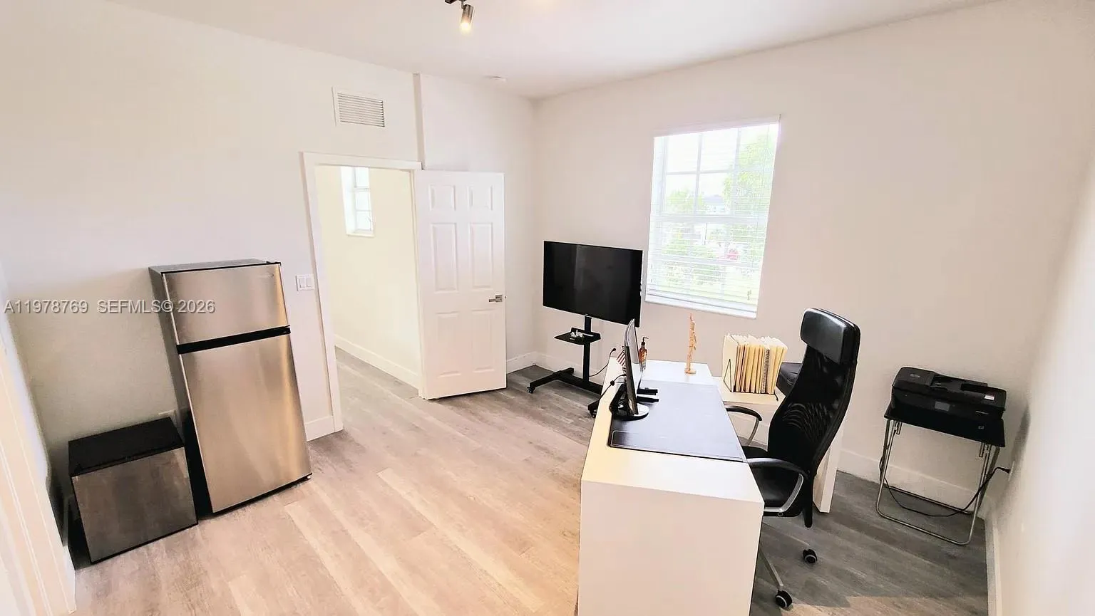 17070 Sw 91st St, Miami, Florida 33196, Miami, Florida 33196, 4 Bedrooms Bedrooms, ,3 BathroomsBathrooms,Residential Lease,For Rent,17070 Sw 91st St, Miami, Florida 33196,A11978769