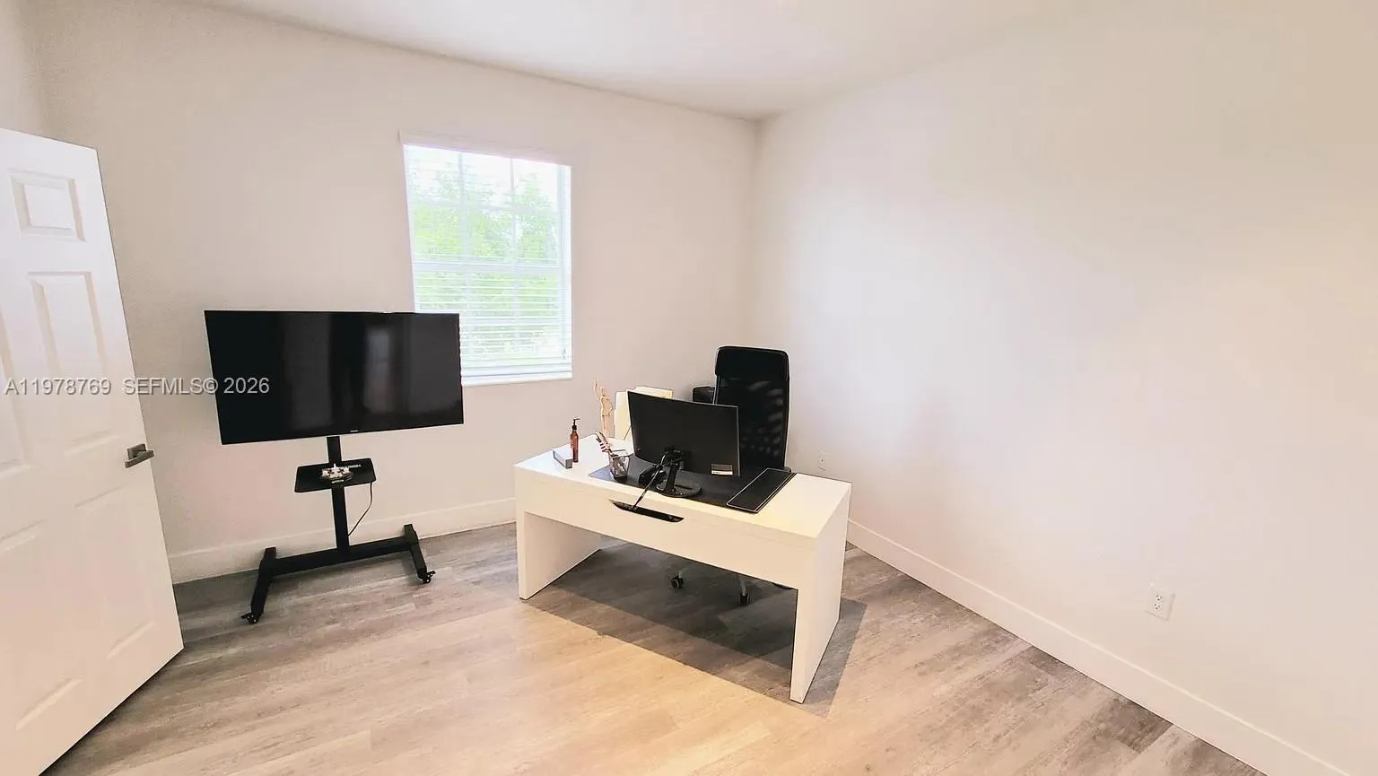 17070 Sw 91st St, Miami, Florida 33196, Miami, Florida 33196, 4 Bedrooms Bedrooms, ,3 BathroomsBathrooms,Residential Lease,For Rent,17070 Sw 91st St, Miami, Florida 33196,A11978769