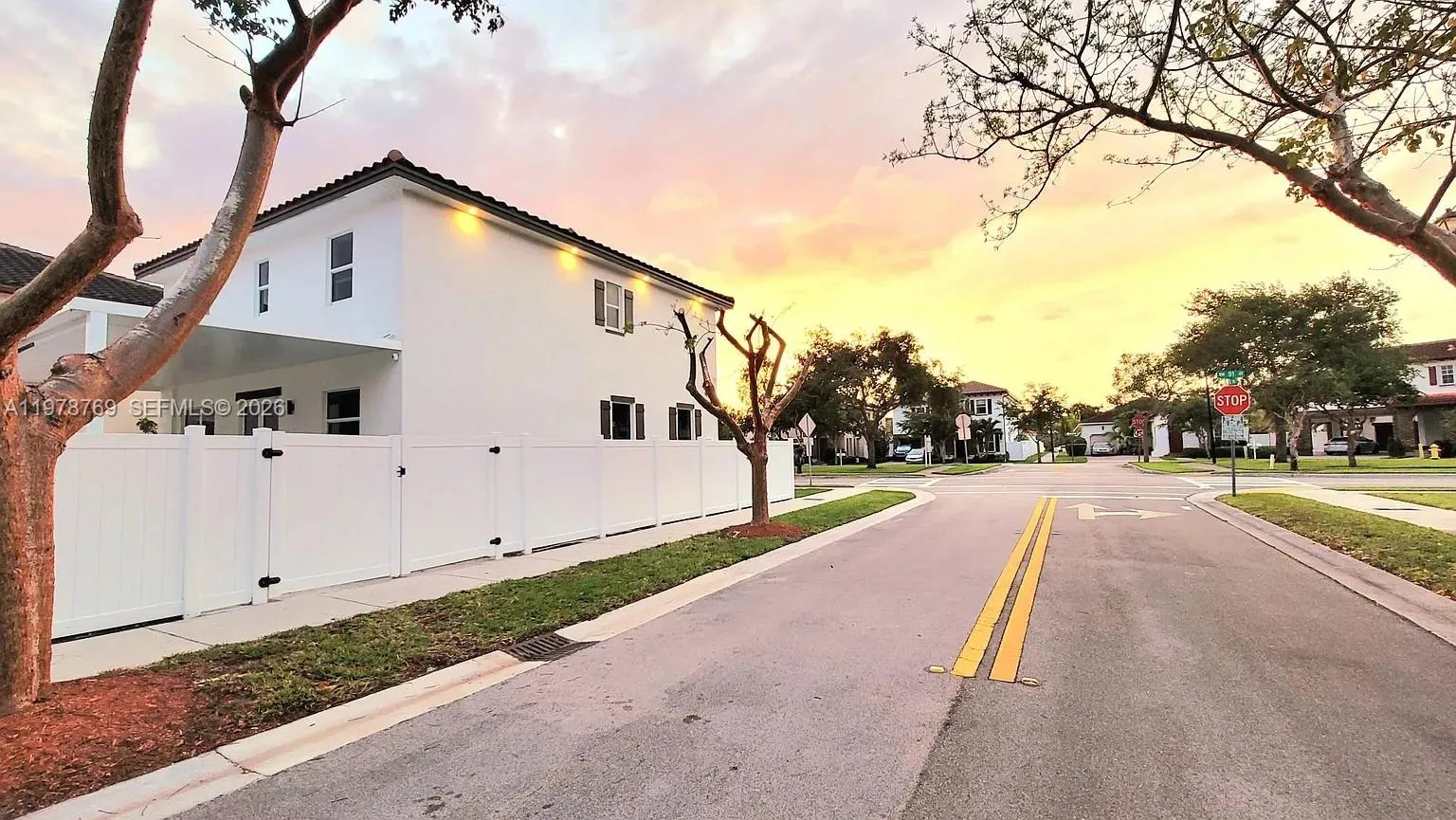 17070 Sw 91st St, Miami, Florida 33196, Miami, Florida 33196, 4 Bedrooms Bedrooms, ,3 BathroomsBathrooms,Residential Lease,For Rent,17070 Sw 91st St, Miami, Florida 33196,A11978769