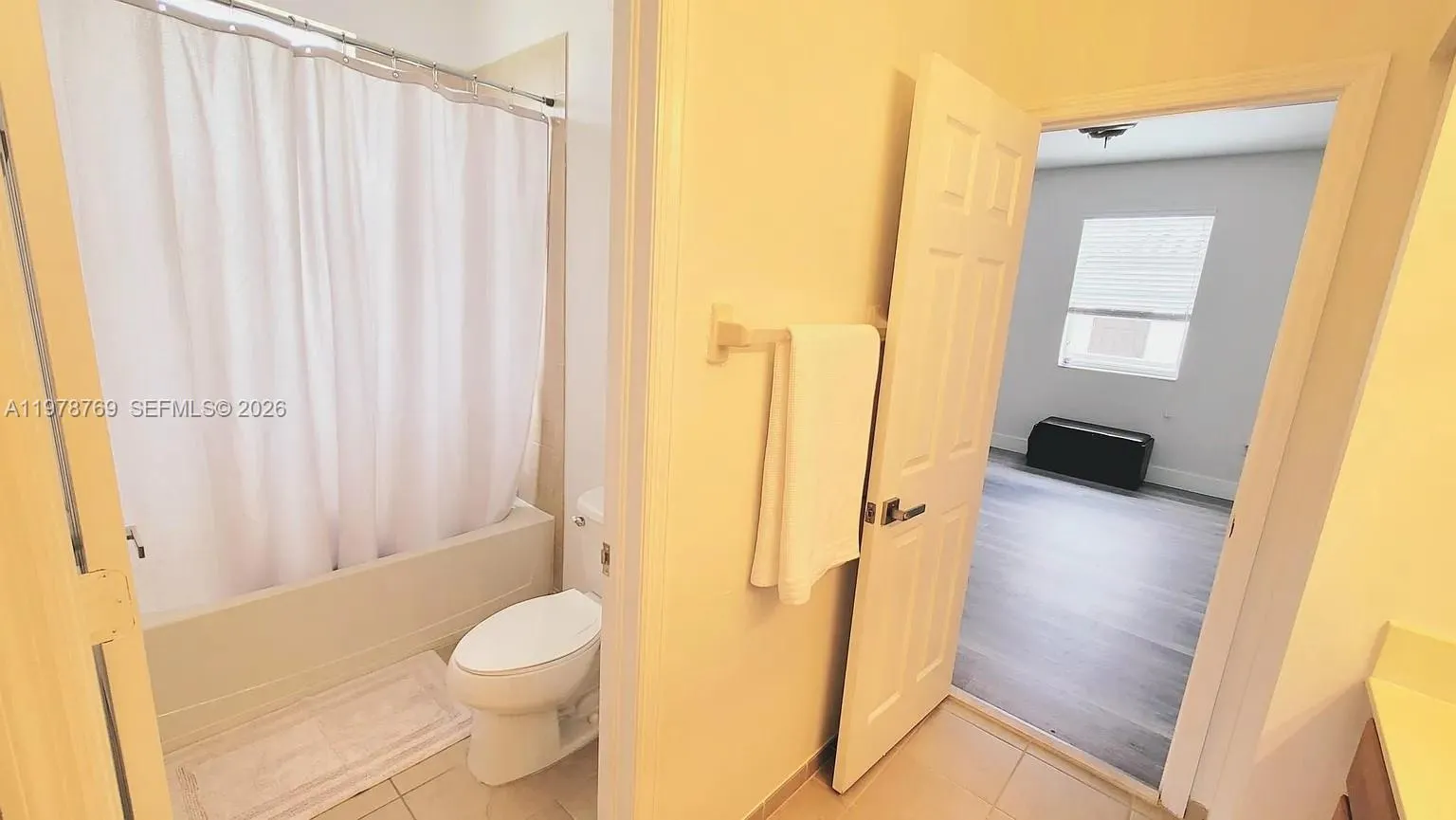 17070 Sw 91st St, Miami, Florida 33196, Miami, Florida 33196, 4 Bedrooms Bedrooms, ,3 BathroomsBathrooms,Residential Lease,For Rent,17070 Sw 91st St, Miami, Florida 33196,A11978769