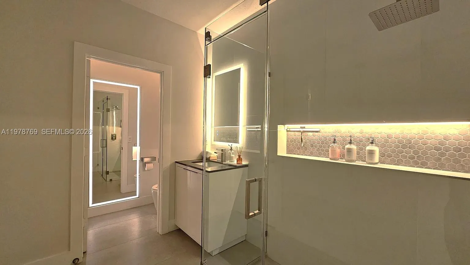 17070 Sw 91st St, Miami, Florida 33196, Miami, Florida 33196, 4 Bedrooms Bedrooms, ,3 BathroomsBathrooms,Residential Lease,For Rent,17070 Sw 91st St, Miami, Florida 33196,A11978769