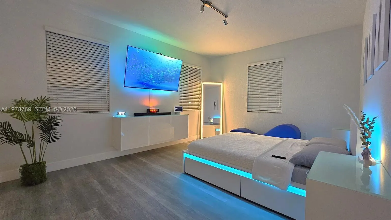 17070 Sw 91st St, Miami, Florida 33196, Miami, Florida 33196, 4 Bedrooms Bedrooms, ,3 BathroomsBathrooms,Residential Lease,For Rent,17070 Sw 91st St, Miami, Florida 33196,A11978769