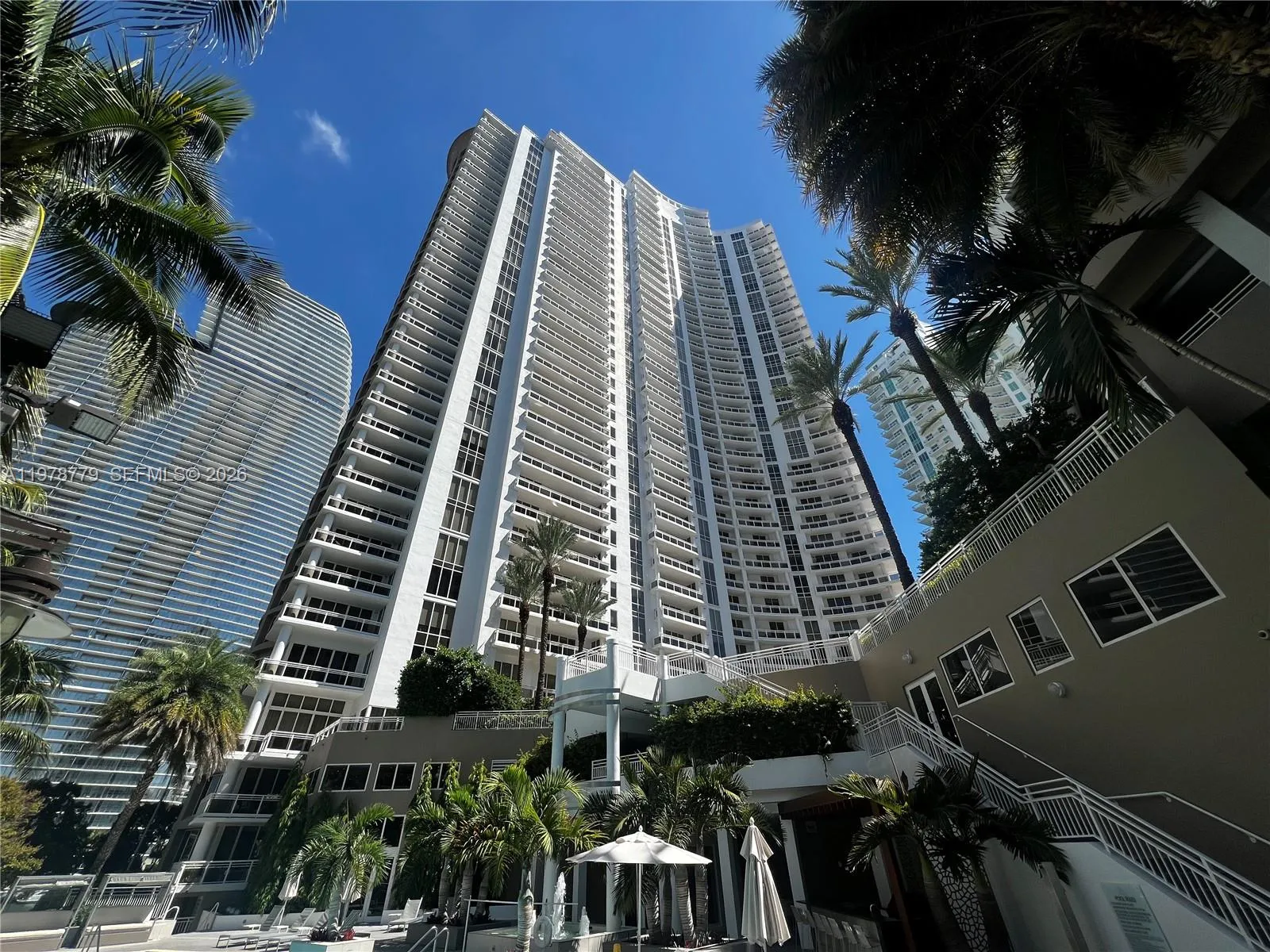 901 Brickell Key Blvd 1001, Miami, Florida 33131, Miami, Florida 33131, 1 Bedroom Bedrooms, ,1 BathroomBathrooms,Residential Lease,For Rent,901 Brickell Key Blvd 1001, Miami, Florida 33131,A11978779