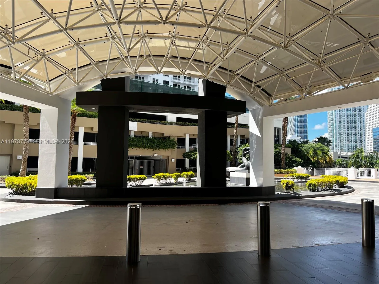 901 Brickell Key Blvd 1001, Miami, Florida 33131, Miami, Florida 33131, 1 Bedroom Bedrooms, ,1 BathroomBathrooms,Residential Lease,For Rent,901 Brickell Key Blvd 1001, Miami, Florida 33131,A11978779