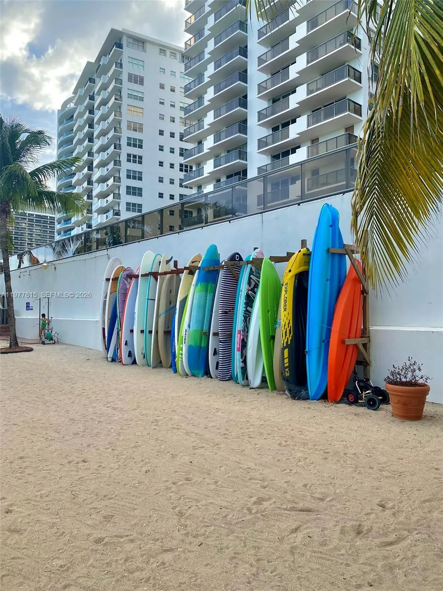 6039 Collins Ave 615-617, Miami Beach, Florida 331, Miami Beach, Florida 33140, 4 Bedrooms Bedrooms, ,4 BathroomsBathrooms,Residential Lease,For Rent,6039 Collins Ave 615-617, Miami Beach, Florida 331,A11977815