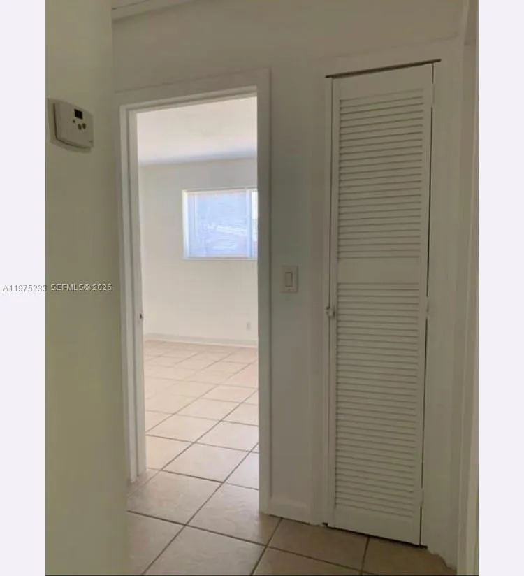 401 Sw 8th St A, Hallandale Beach, Florida 33009, Hallandale Beach, Florida 33009, 2 Bedrooms Bedrooms, ,1 BathroomBathrooms,Residential Lease,For Rent,401 Sw 8th St A, Hallandale Beach, Florida 33009,A11975233
