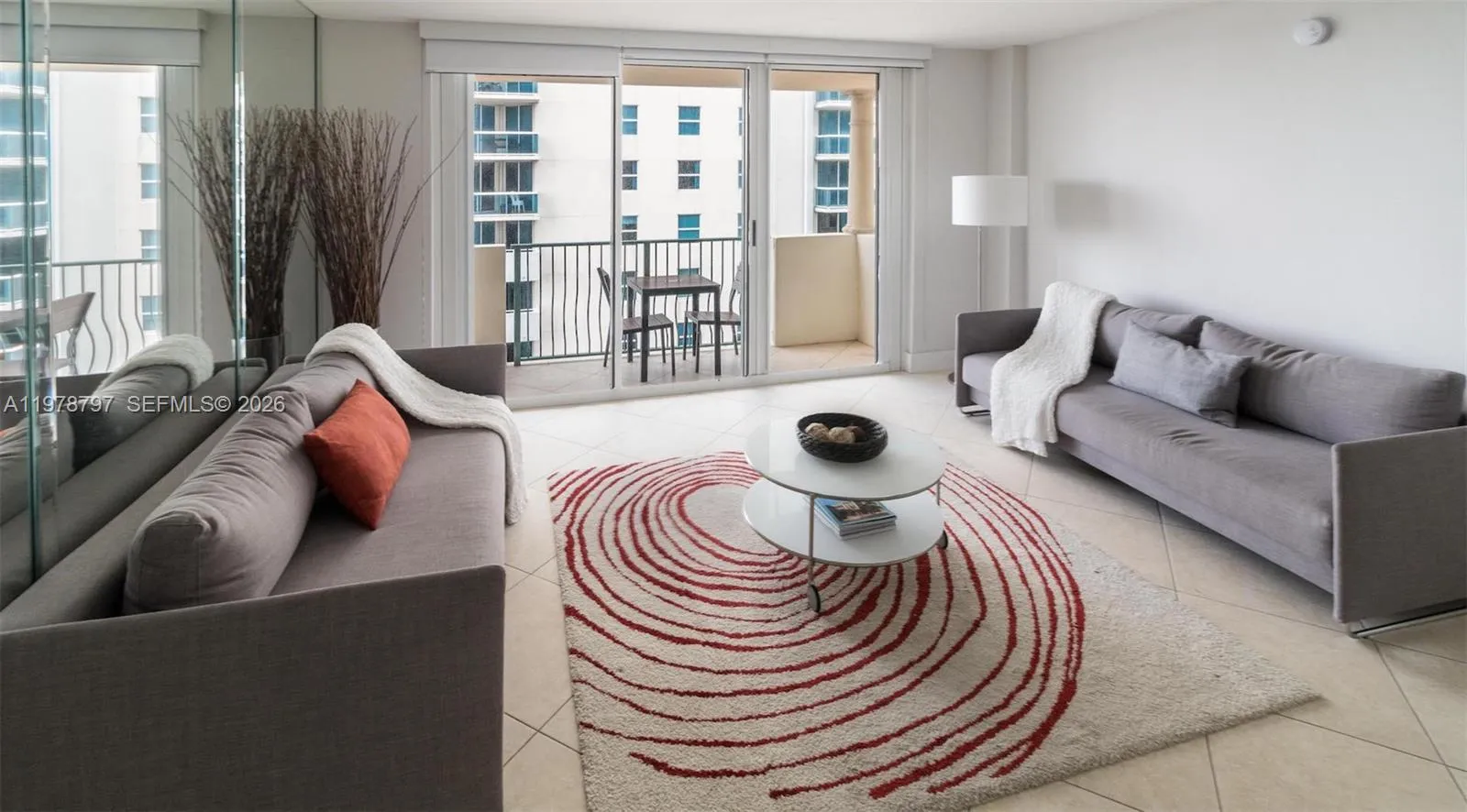 9195 Collins Ave 711, Surfside, Florida 33154, Surfside, Florida 33154, 1 Bedroom Bedrooms, ,1 BathroomBathrooms,Residential Lease,For Rent,9195 Collins Ave 711, Surfside, Florida 33154,A11978797