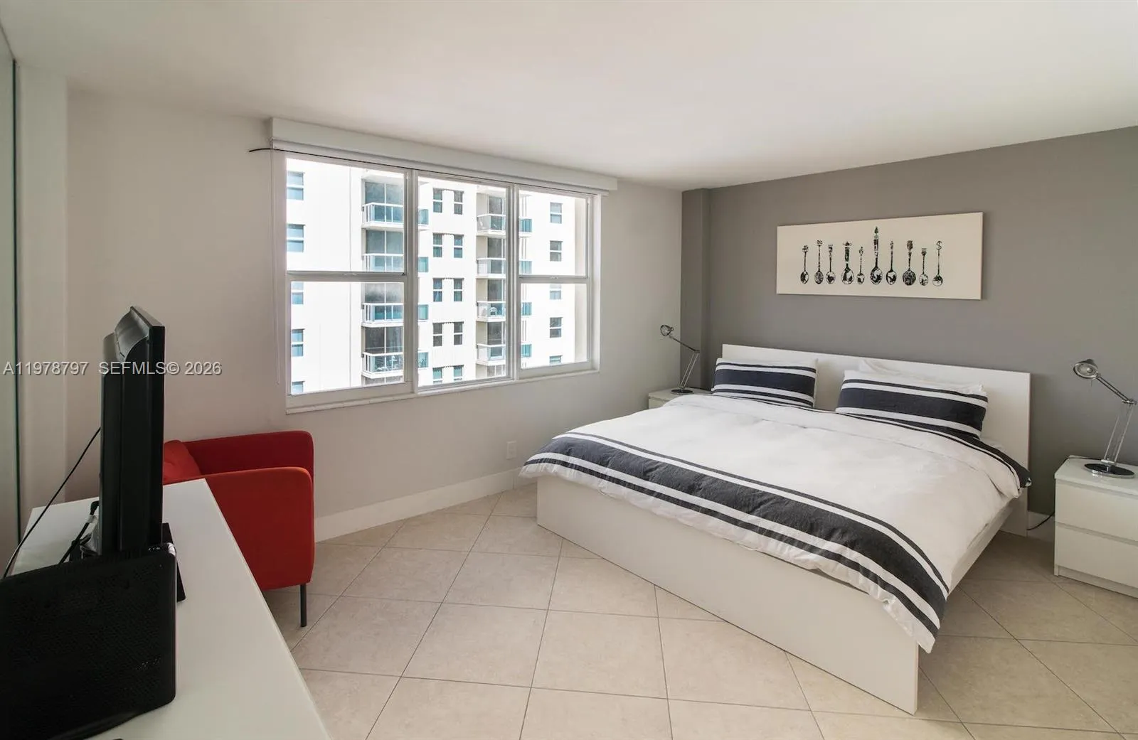 9195 Collins Ave 711, Surfside, Florida 33154, Surfside, Florida 33154, 1 Bedroom Bedrooms, ,1 BathroomBathrooms,Residential Lease,For Rent,9195 Collins Ave 711, Surfside, Florida 33154,A11978797