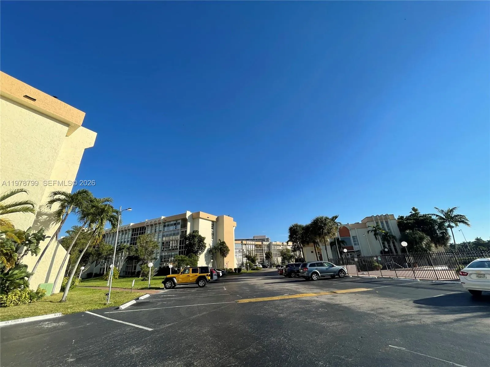 851 Three Islands Blvd 209, Hallandale Beach, Flor, Hallandale Beach, Florida 33009, 2 Bedrooms Bedrooms, ,2 BathroomsBathrooms,Residential Lease,For Rent,851 Three Islands Blvd 209, Hallandale Beach, Flor,A11978799