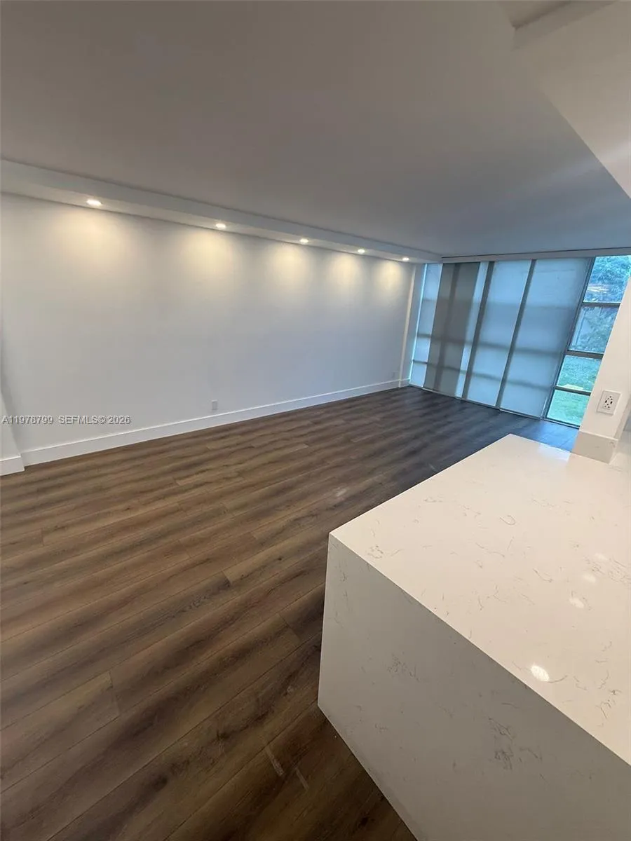 851 Three Islands Blvd 209, Hallandale Beach, Flor, Hallandale Beach, Florida 33009, 2 Bedrooms Bedrooms, ,2 BathroomsBathrooms,Residential Lease,For Rent,851 Three Islands Blvd 209, Hallandale Beach, Flor,A11978799