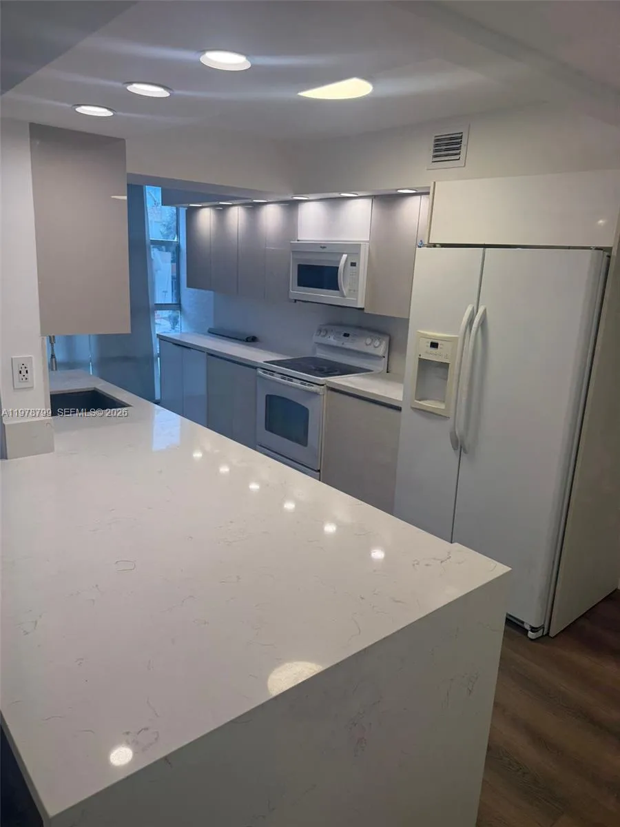 851 Three Islands Blvd 209, Hallandale Beach, Flor, Hallandale Beach, Florida 33009, 2 Bedrooms Bedrooms, ,2 BathroomsBathrooms,Residential Lease,For Rent,851 Three Islands Blvd 209, Hallandale Beach, Flor,A11978799