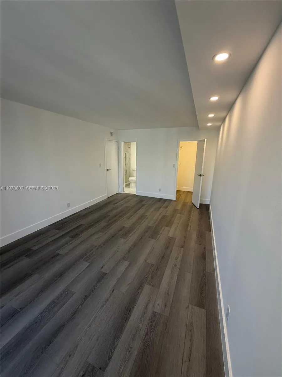 851 Three Islands Blvd 512, Hallandale Beach, Flor, Hallandale Beach, Florida 33009, 2 Bedrooms Bedrooms, ,2 BathroomsBathrooms,Residential Lease,For Rent,851 Three Islands Blvd 512, Hallandale Beach, Flor,A11978802