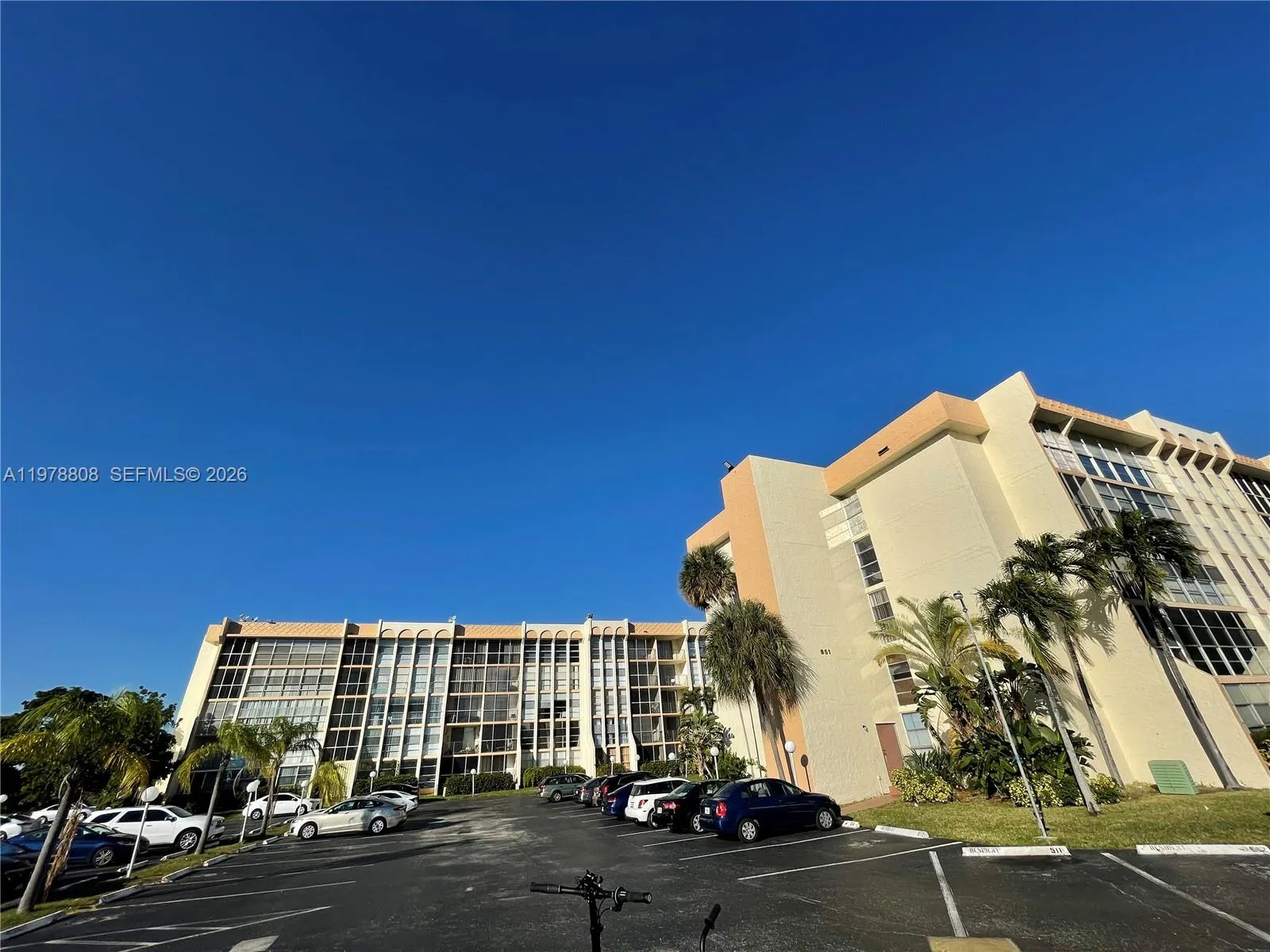 851 Three Islands Blvd 109, Hallandale Beach, Flor, Hallandale Beach, Florida 33009, 2 Bedrooms Bedrooms, ,1 BathroomBathrooms,Residential Lease,For Rent,851 Three Islands Blvd 109, Hallandale Beach, Flor,A11978808