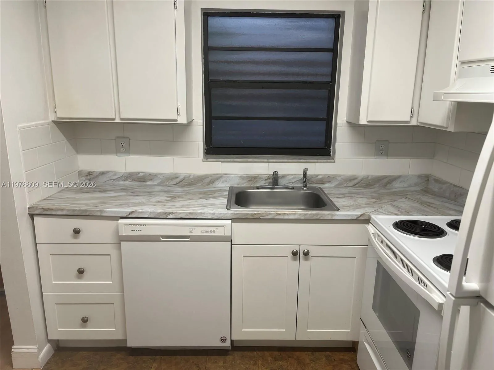 1250 Lincoln Rd 310, Miami Beach, Florida 33139, Miami Beach, Florida 33139, 1 Bedroom Bedrooms, ,1 BathroomBathrooms,Residential Lease,For Rent,1250 Lincoln Rd 310, Miami Beach, Florida 33139,A11978809