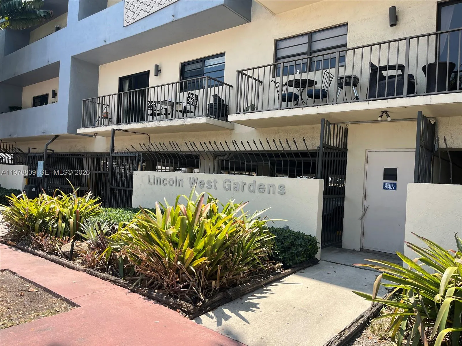 1250 Lincoln Rd 310, Miami Beach, Florida 33139, Miami Beach, Florida 33139, 1 Bedroom Bedrooms, ,1 BathroomBathrooms,Residential Lease,For Rent,1250 Lincoln Rd 310, Miami Beach, Florida 33139,A11978809