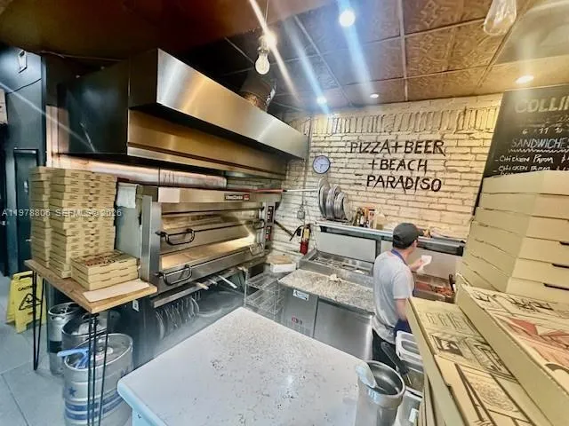 Miami Beach, Florida 33141, ,Business Opportunity,For Sale,A11978806