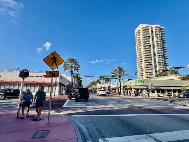 Miami Beach, Florida 33141, ,Business Opportunity,For Sale,A11978806