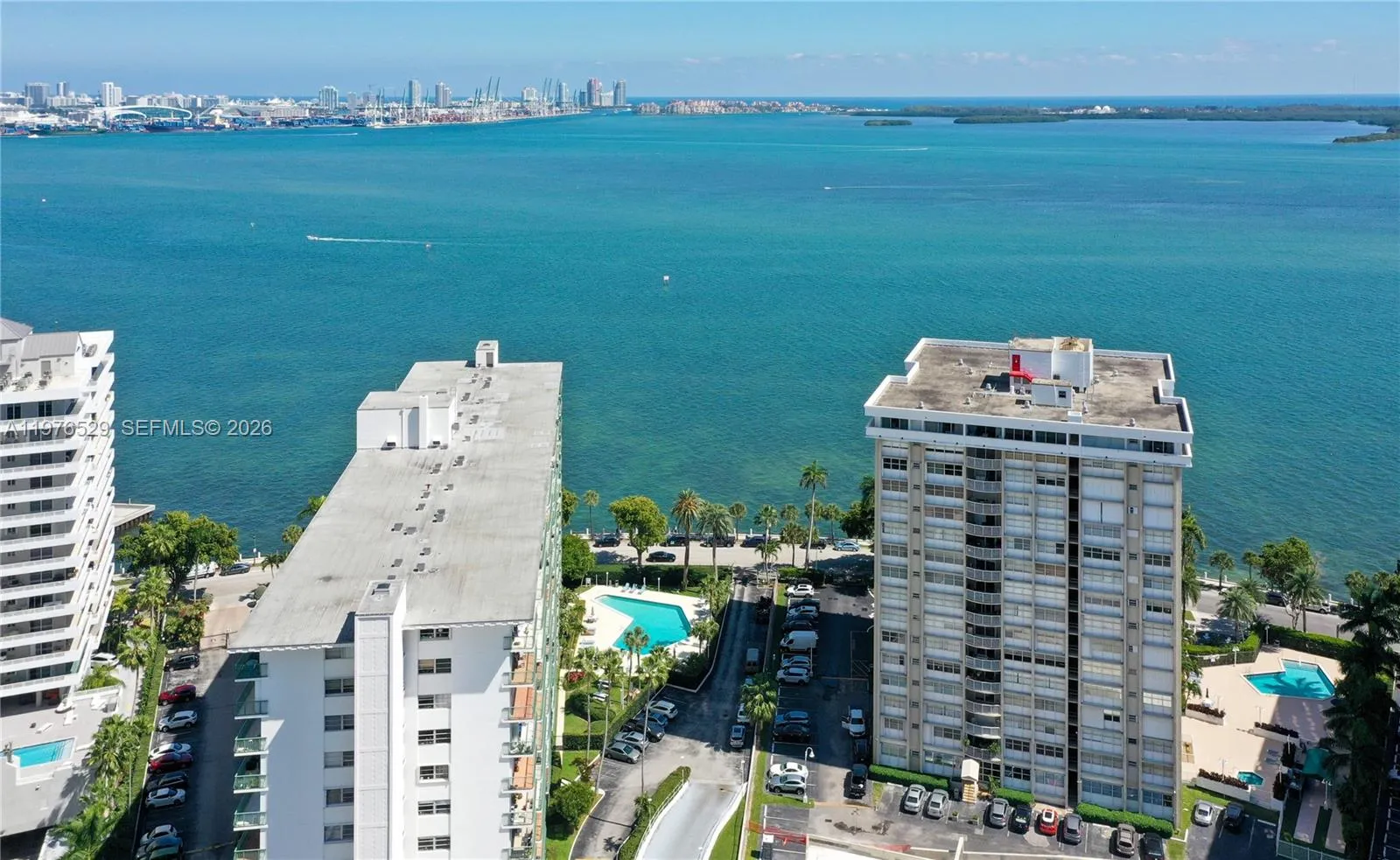 Miami, Florida 33131, 1 Bedroom Bedrooms, ,1 BathroomBathrooms,Residential Lease,For Rent,A11976529