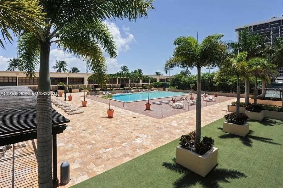 1865 Brickell Ave A406, Miami, Florida 33129, Miami, Florida 33129, 1 Bedroom Bedrooms, ,1 BathroomBathrooms,Residential Lease,For Rent,1865 Brickell Ave A406, Miami, Florida 33129,A11978820