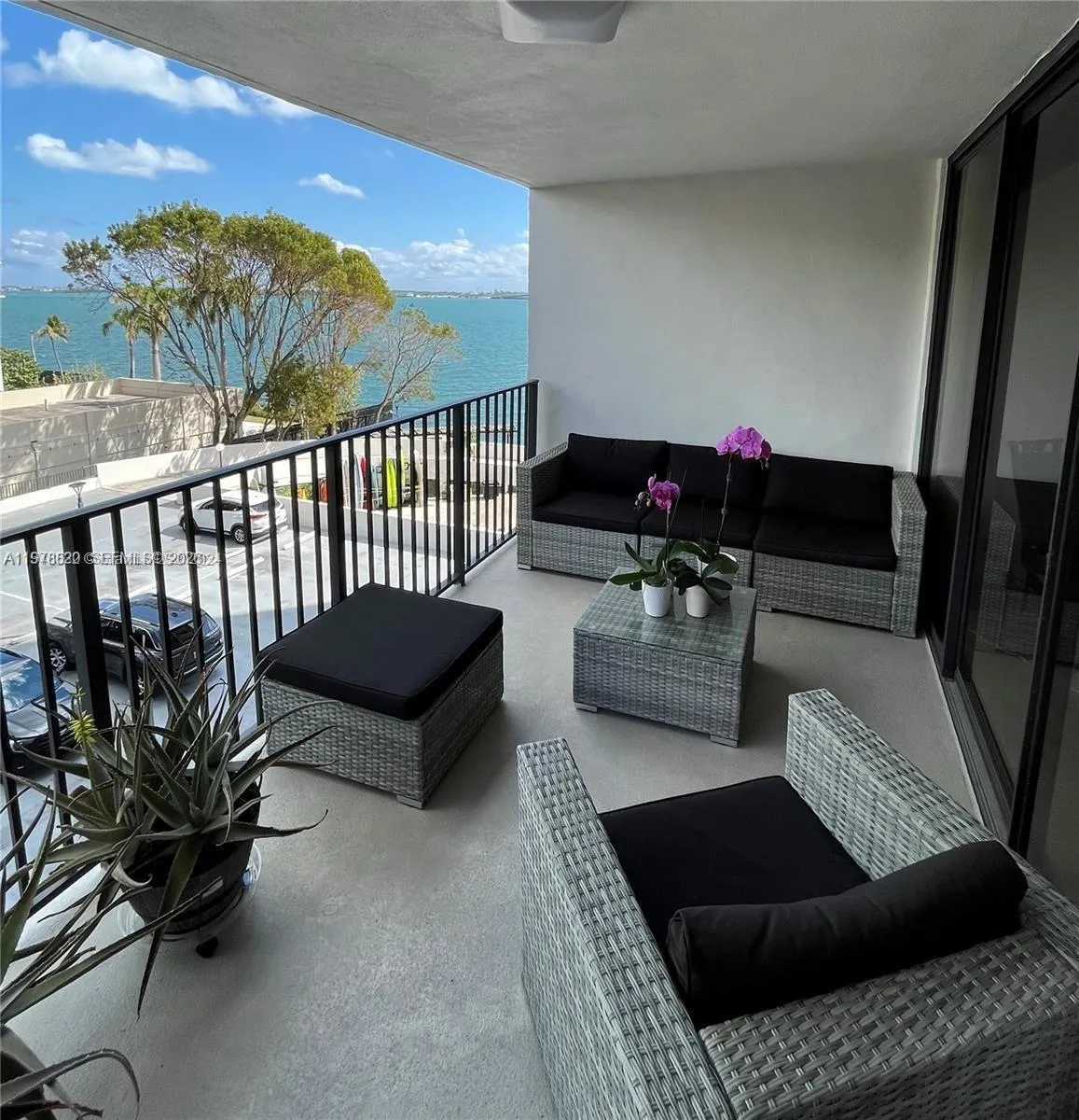 1865 Brickell Ave A406, Miami, Florida 33129, Miami, Florida 33129, 1 Bedroom Bedrooms, ,1 BathroomBathrooms,Residential Lease,For Rent,1865 Brickell Ave A406, Miami, Florida 33129,A11978820