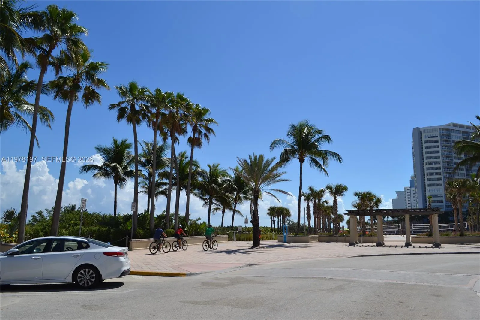 300 74th St 5, Miami Beach, Florida 33141, Miami Beach, Florida 33141, ,1 BathroomBathrooms,Residential Lease,For Rent,300 74th St 5, Miami Beach, Florida 33141,A11978197