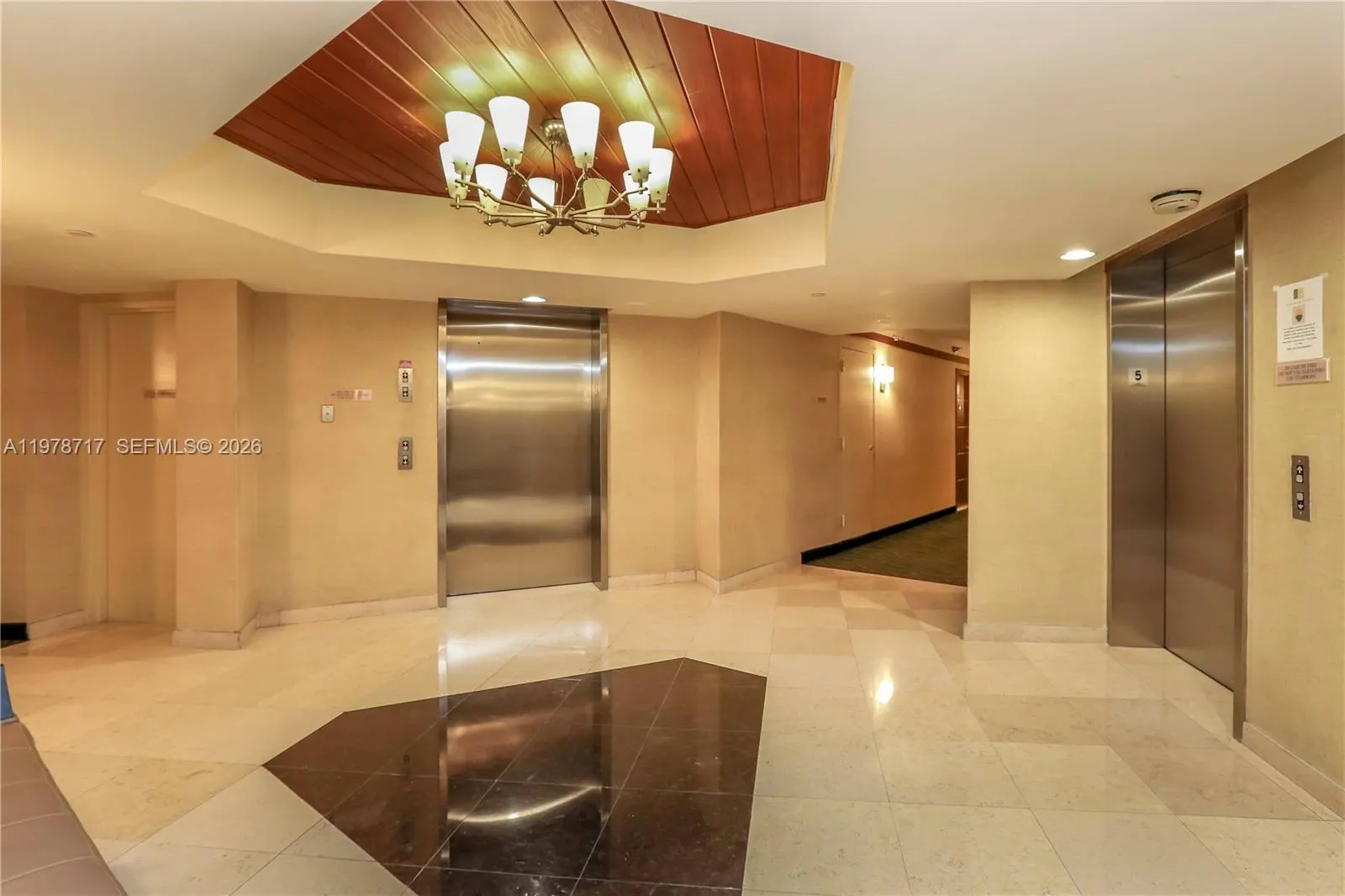 3300 Ne 191st St 418, Aventura, Florida 33180, Aventura, Florida 33180, 2 Bedrooms Bedrooms, ,1 BathroomBathrooms,Residential Lease,For Rent,3300 Ne 191st St 418, Aventura, Florida 33180,A11978717