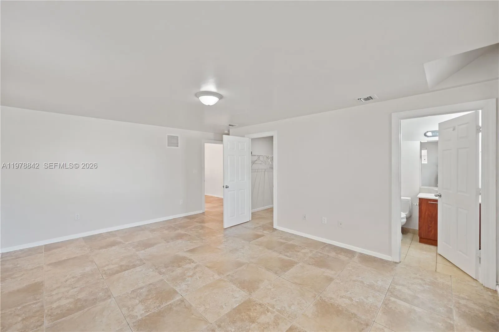 819 Sw 7th Ave, Fort Lauderdale, Florida 33315, Fort Lauderdale, Florida 33315, 4 Bedrooms Bedrooms, ,4 BathroomsBathrooms,Residential,For Sale,819 Sw 7th Ave, Fort Lauderdale, Florida 33315,A11978842