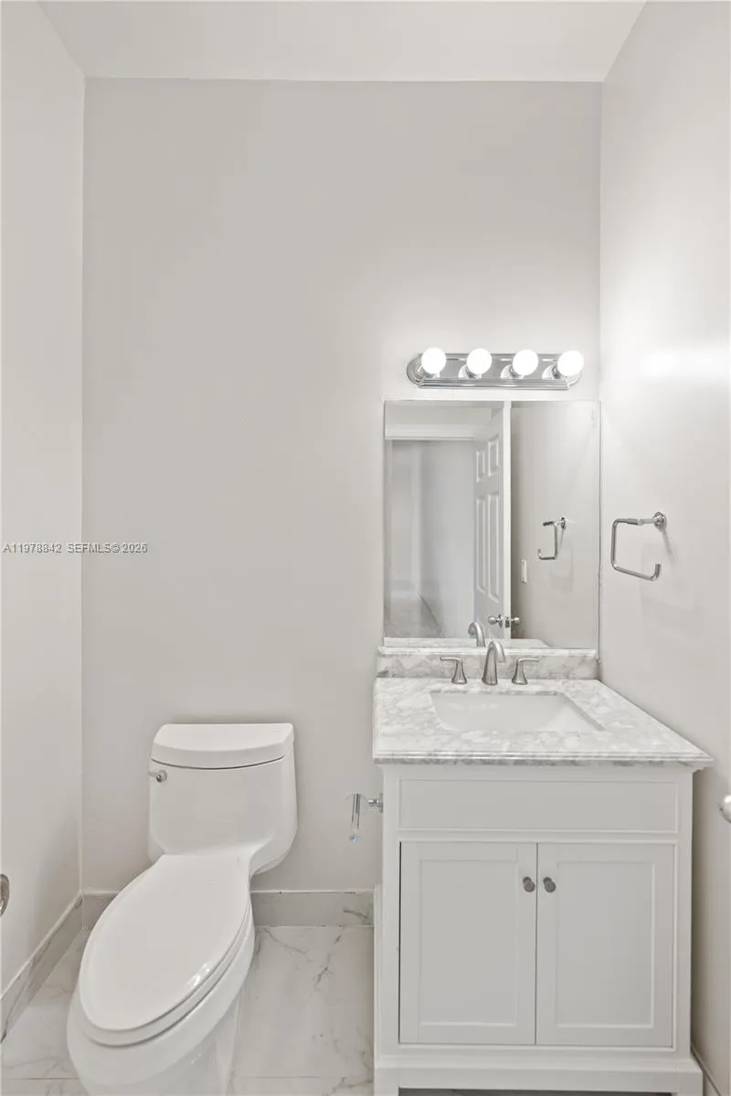 819 Sw 7th Ave, Fort Lauderdale, Florida 33315, Fort Lauderdale, Florida 33315, 4 Bedrooms Bedrooms, ,4 BathroomsBathrooms,Residential,For Sale,819 Sw 7th Ave, Fort Lauderdale, Florida 33315,A11978842