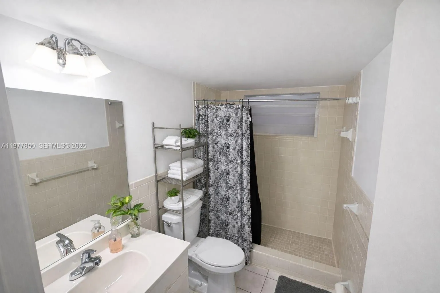 7000 Nova Dr 205e, Davie, Florida 33317, Davie, Florida 33317, 2 Bedrooms Bedrooms, ,2 BathroomsBathrooms,Residential,For Sale,7000 Nova Dr 205e, Davie, Florida 33317,A11977850