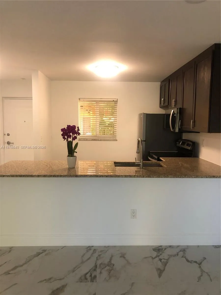 7920 Camino Real M-204, Miami, Florida 33143, Miami, Florida 33143, 2 Bedrooms Bedrooms, ,1 BathroomBathrooms,Residential Lease,For Rent,7920 Camino Real M-204, Miami, Florida 33143,A11978845