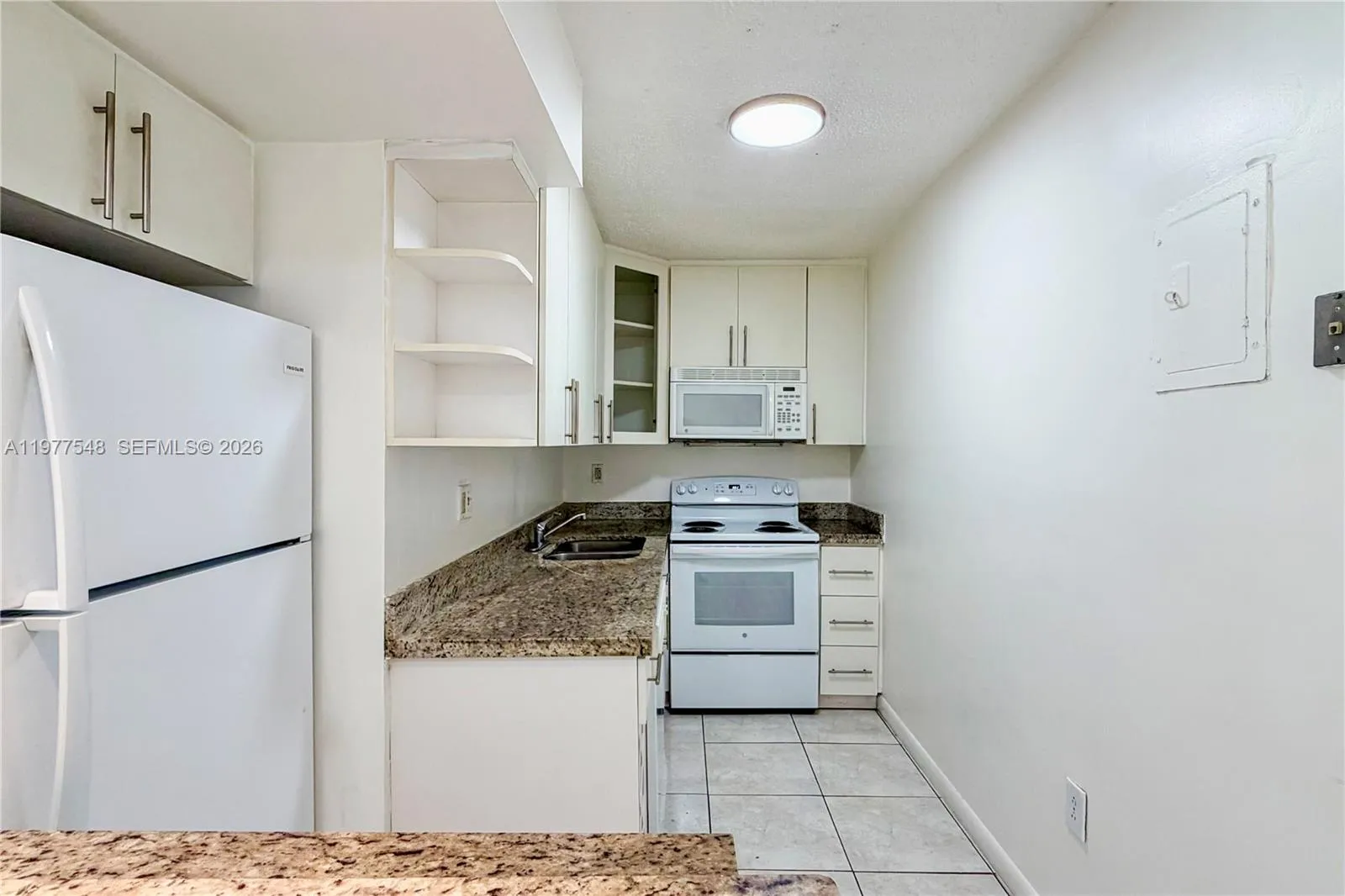 4803 Nw 7th St 105-14, Miami, Florida 33126, Miami, Florida 33126, 2 Bedrooms Bedrooms, ,2 BathroomsBathrooms,Residential Lease,For Rent,4803 Nw 7th St 105-14, Miami, Florida 33126,A11977548
