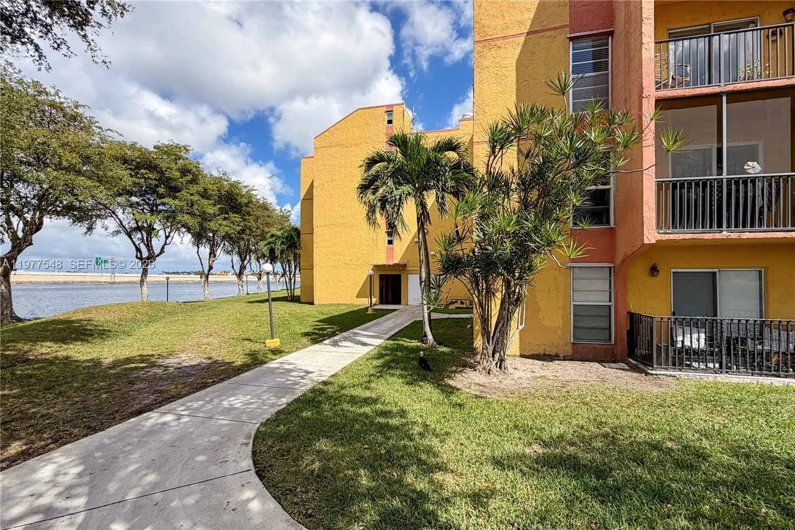 4803 Nw 7th St 105-14, Miami, Florida 33126, Miami, Florida 33126, 2 Bedrooms Bedrooms, ,2 BathroomsBathrooms,Residential Lease,For Rent,4803 Nw 7th St 105-14, Miami, Florida 33126,A11977548