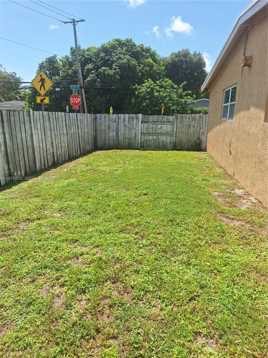 771 Ne 177th St 1, Miami, Florida 33162, Miami, Florida 33162, ,1 BathroomBathrooms,Residential Lease,For Rent,771 Ne 177th St 1, Miami, Florida 33162,A11978853