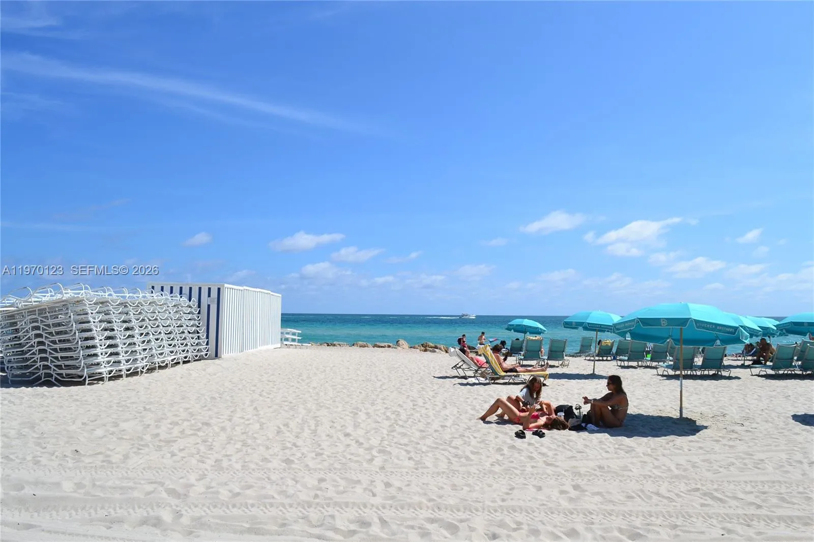 2899 Collins Ave 440, Miami Beach, Florida 33140, Miami Beach, Florida 33140, ,1 BathroomBathrooms,Residential Lease,For Rent,2899 Collins Ave 440, Miami Beach, Florida 33140,A11970123