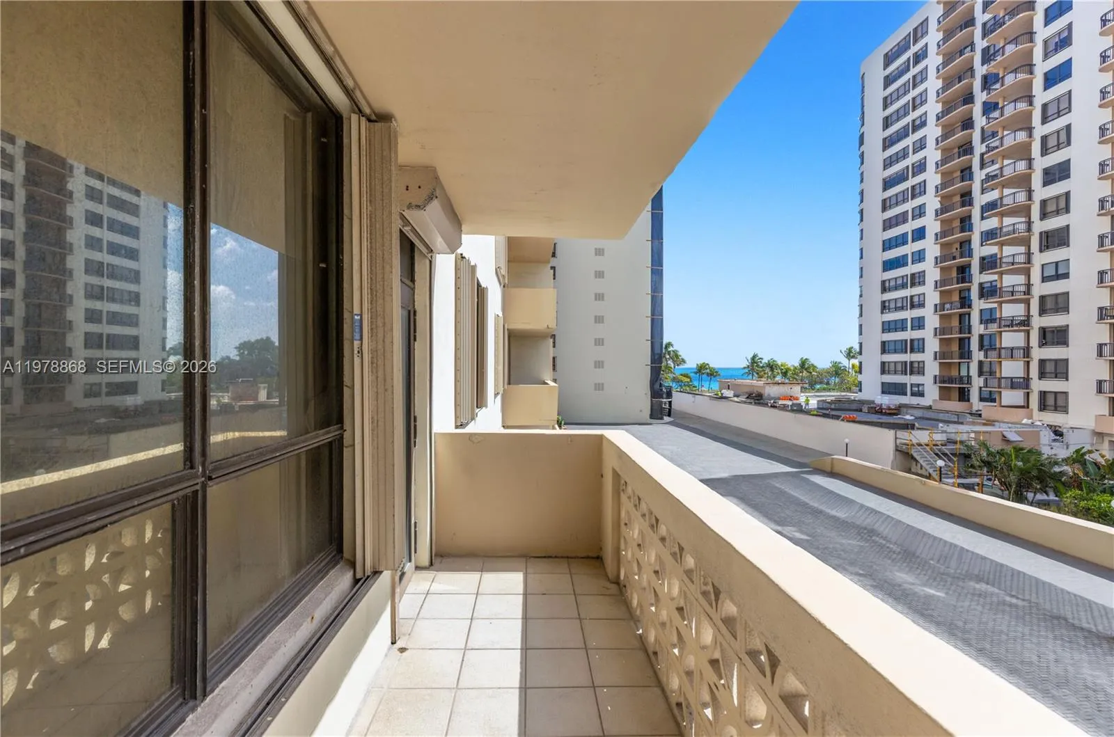 10185 Collins Ave 410, Bal Harbour, Florida 33154, Bal Harbour, Florida 33154, 1 Bedroom Bedrooms, ,1 BathroomBathrooms,Residential,For Sale,10185 Collins Ave 410, Bal Harbour, Florida 33154,A11978868