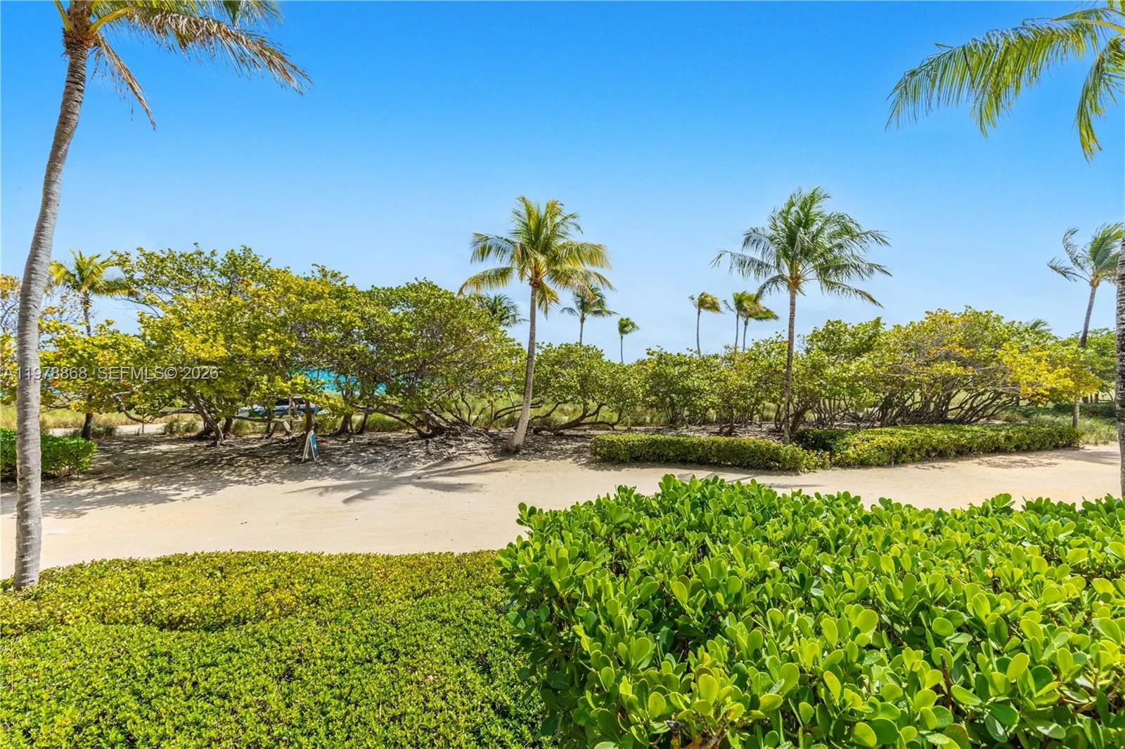 10185 Collins Ave 410, Bal Harbour, Florida 33154, Bal Harbour, Florida 33154, 1 Bedroom Bedrooms, ,1 BathroomBathrooms,Residential,For Sale,10185 Collins Ave 410, Bal Harbour, Florida 33154,A11978868