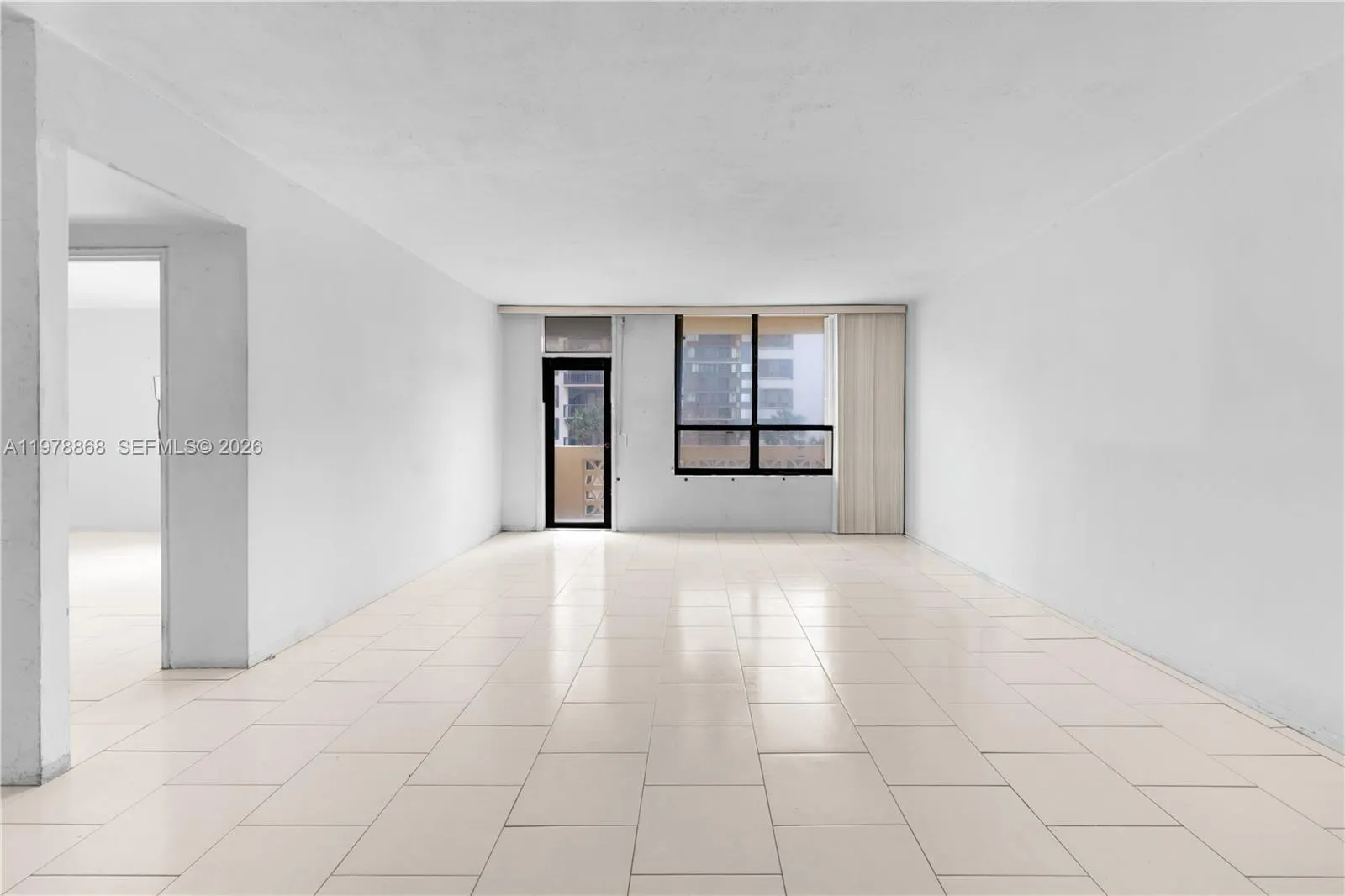 10185 Collins Ave 410, Bal Harbour, Florida 33154, Bal Harbour, Florida 33154, 1 Bedroom Bedrooms, ,1 BathroomBathrooms,Residential,For Sale,10185 Collins Ave 410, Bal Harbour, Florida 33154,A11978868